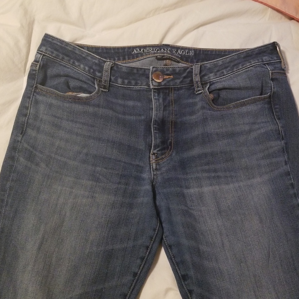 AEO Jeans size 14, short